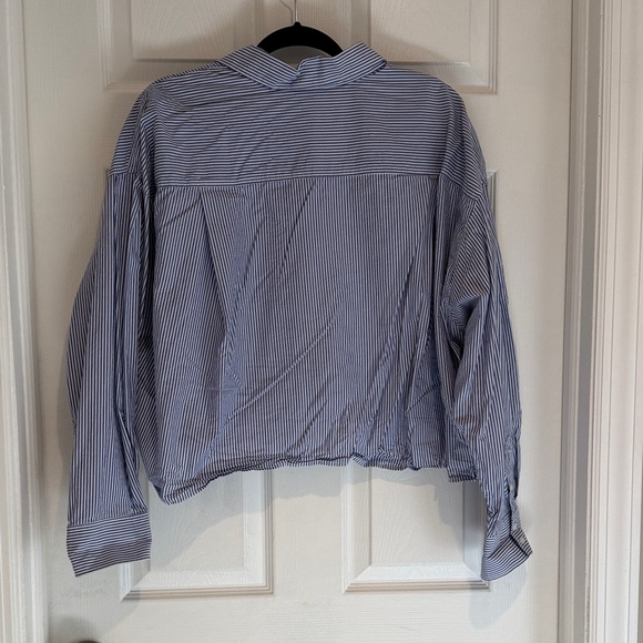 H&M Navy and White Striped Shirt - Picture 8 of 9